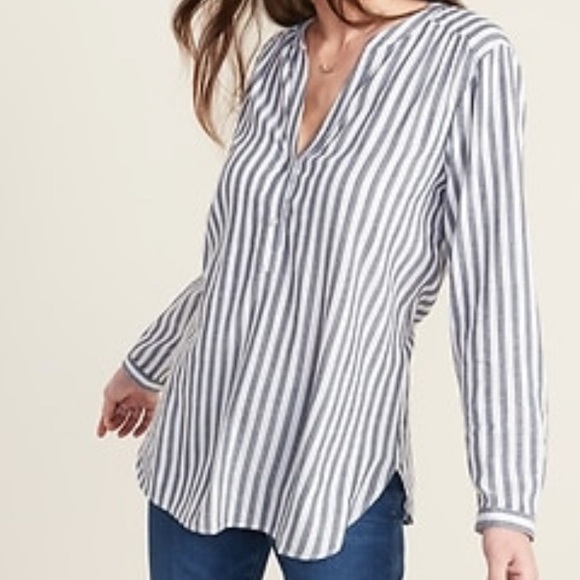 🎉HOST PICK🎉 Old navy stripped button down tunic - Picture 1 of 2
